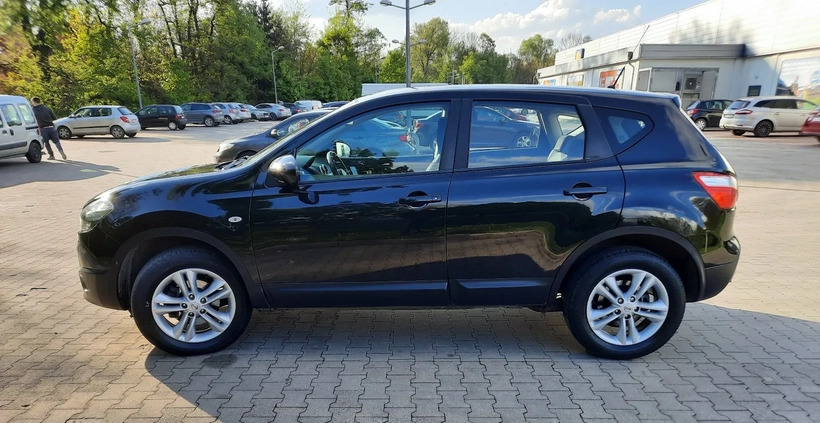 Nissan Qashqai cena 41000 przebieg: 86500, rok produkcji 2012 z Kraków małe 232